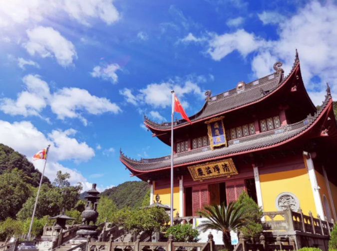 繼住建局、公安局之后，寺廟也招建造師了！